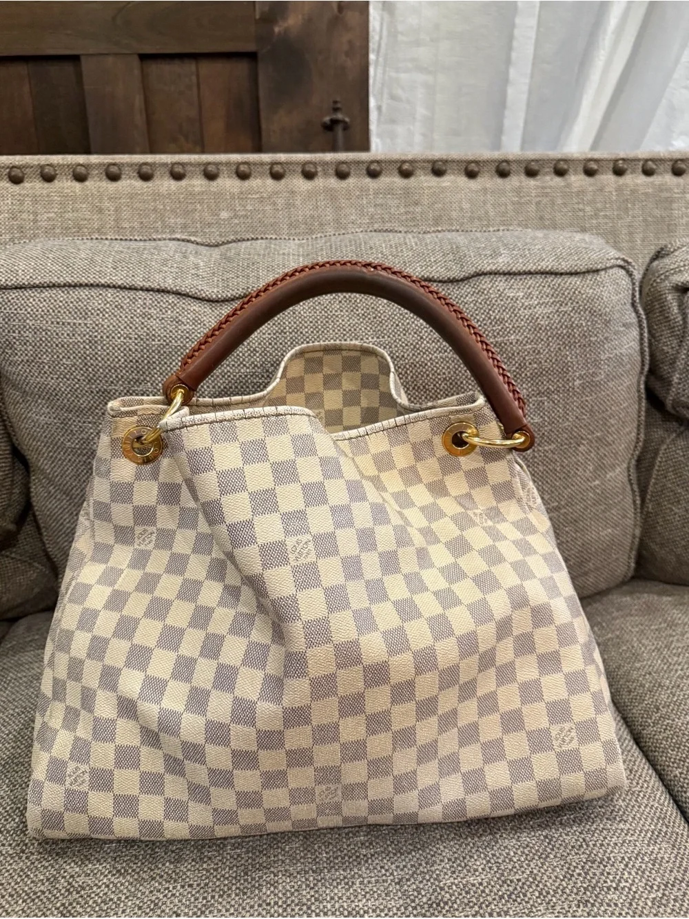 Authentic Louis Vuitton Artsy MM Damier Azul with matching Sarah Wallet